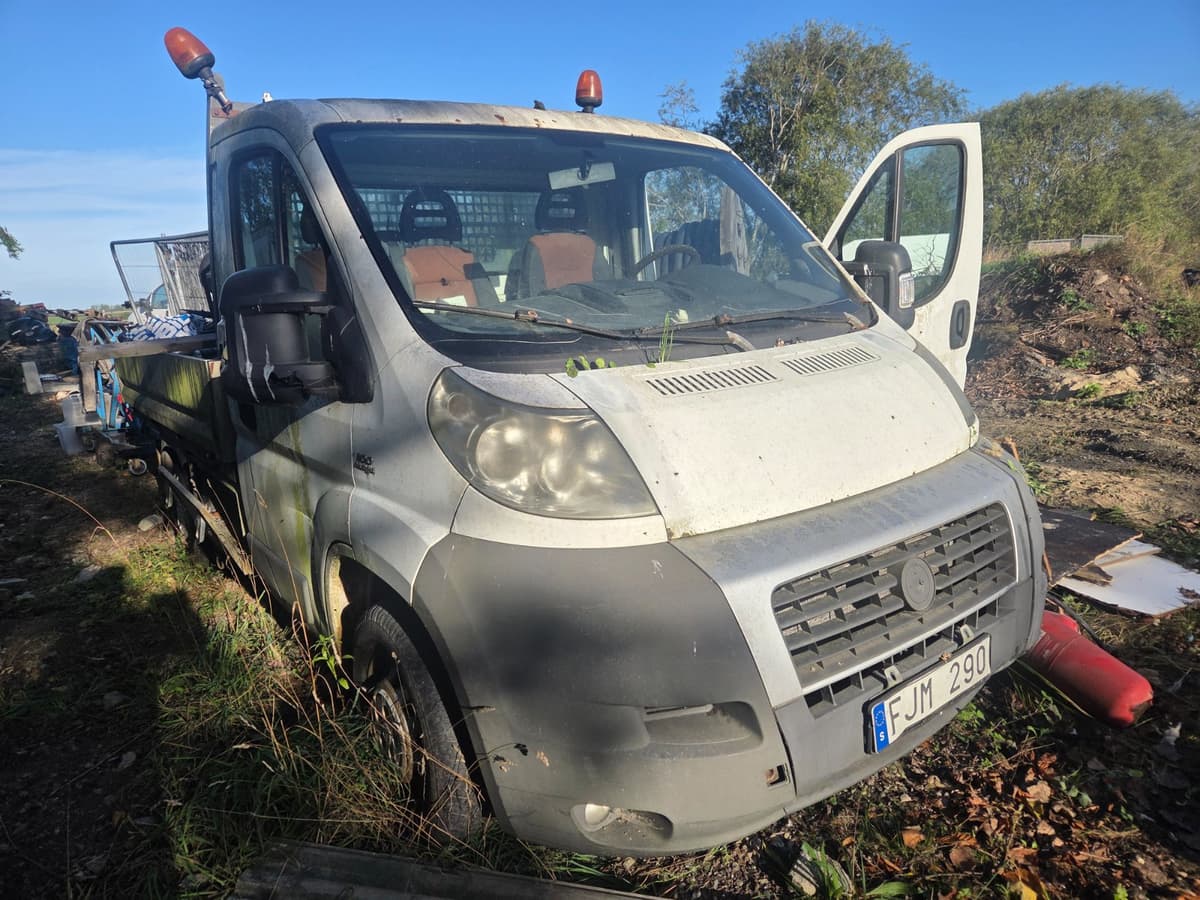 Fiat Ducato Flatbed/Bärgarbil Pickup Svenska Skyltar FJM290