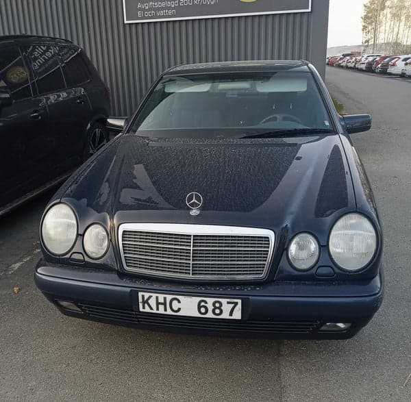 Mercedes-Benz E E 240 1997
